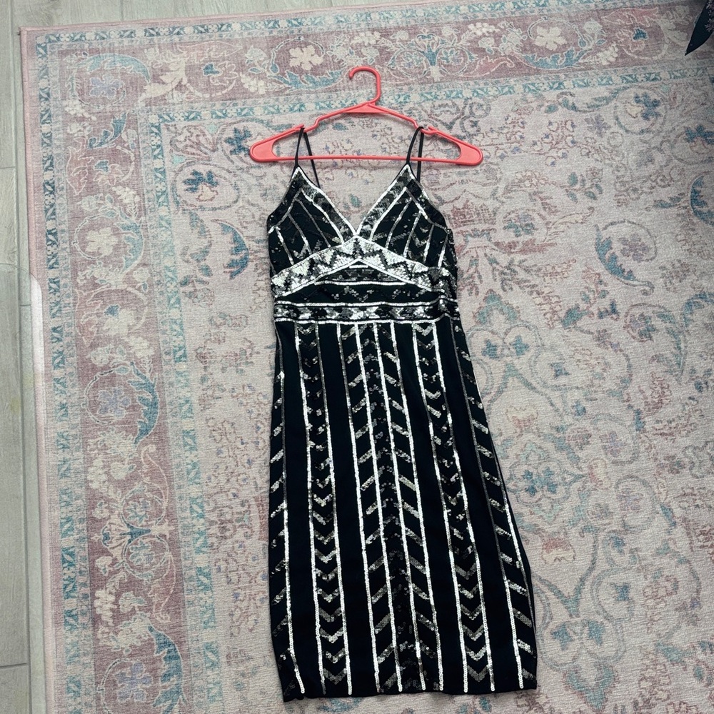 Express Black and Silver Geometric Midi Dress